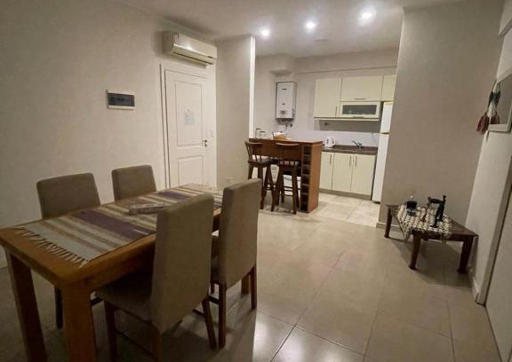 San Nicolas de los Arroyos Apartamento | Departamento en Plaza Mitre, inmejorable!