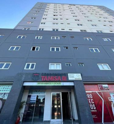 Santa Cruz Apartamento | Departamentos cerca del Aeropuerto y sobre AV con Piscina WiFi Moderno