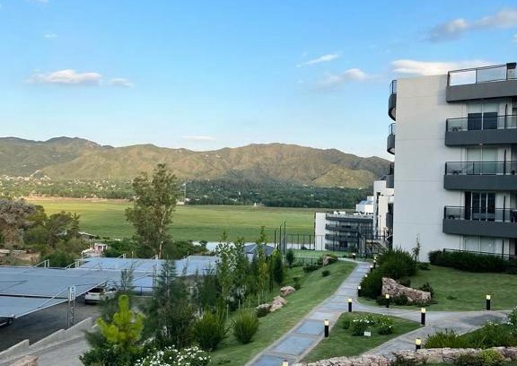 Villa Parque Siquiman Apartamento | Departamento Veneto Village - B