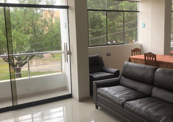 Cajamarca Apartamento | Departamento amoblado frente a parque