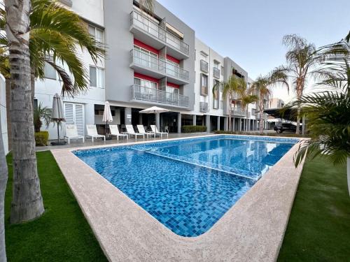 Villa Marina Apartamento | Departamento con BONITA VISTA , BALCÓN y ALBERCA ! en CERRITOS - 406 A -