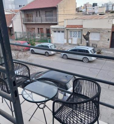Bahia Blanca Apartamento | DEPARTAMENTO con COCHERA PARA 5 PERSONAS