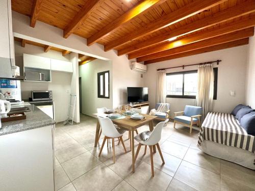 Guaymallen Apartamento | Departamento en complejo semiprivado con cochera