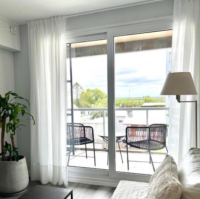 San Nicolas de los Arroyos Apartamento | Depto con vista al río Paraná.