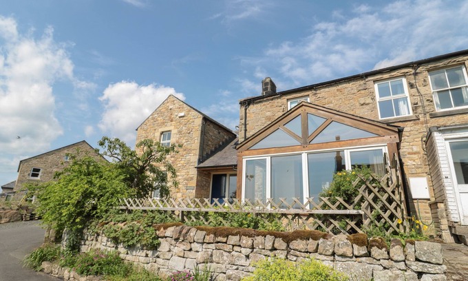 West Woodburn Casa | DERESIDE, pet friendly, character holiday cottage in West Woodburn