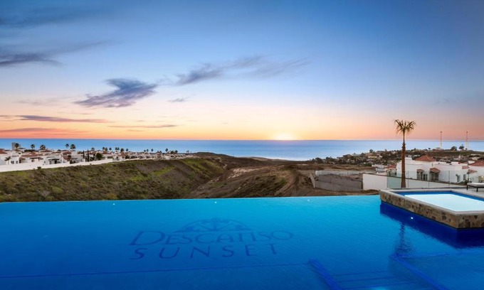 Playas de Rosarito Complejo | Descanso Sunset
