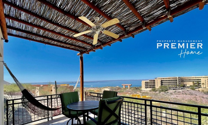 La Paz Casa | Casa "Cayo Santo" en el exclusivo Puerta Cortés