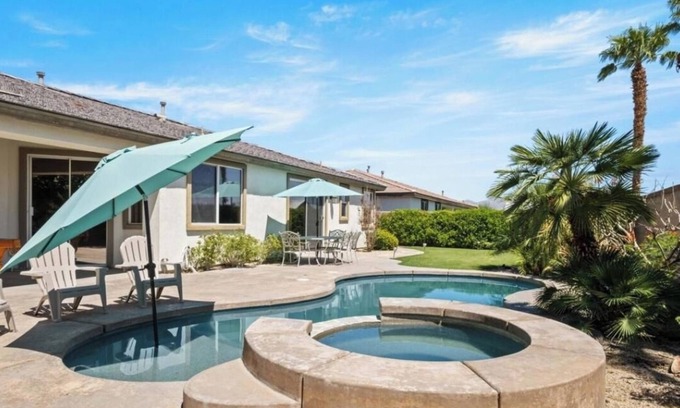 Indio Casa | Desert home with Pool and Spa! 2 private rooms w/ private bathroom