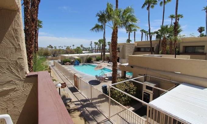 Uptown Design District Apartamento | Desert Vacation Villas