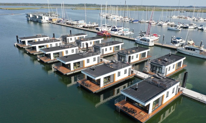Kroeslin Apartamento | Desi9 - Houseboats Marina Kröslin