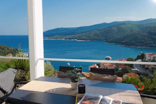Rabac Apartamento | Design apartment Lillian with a beautiful sea view