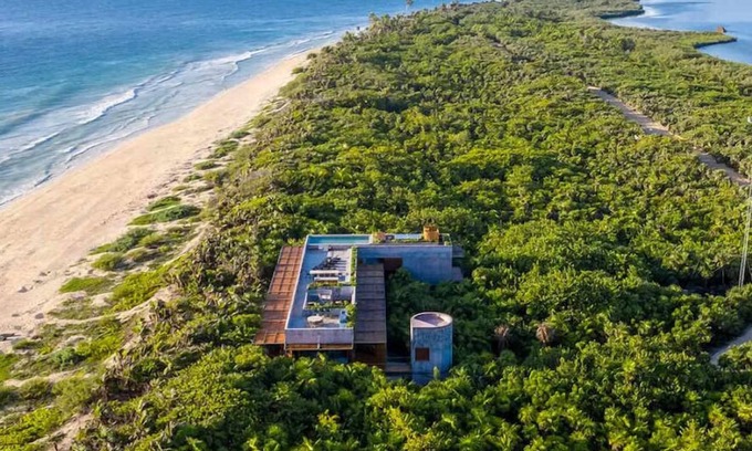 Tulum City Center Casa | Design awards beach house with 4BR & sky pool