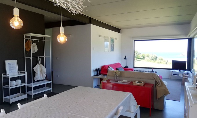 Valdovino Casa | Casa de diseño con vistas a la playa de Pantín