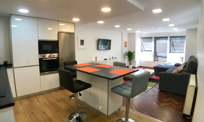 Perillo Condominio | Diseño en La Playa de Santa Cristina - La Coruña