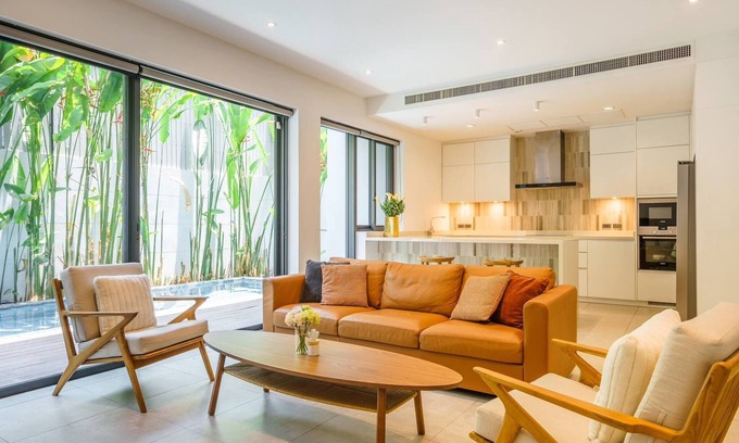 Khlong Tan Nuea Villa | Villa de diseño con 49 piscinas