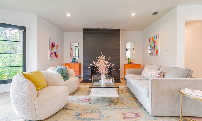 Fort Worth Casa | 'Shauna Glen design' home right in the heart of FWTX two miles west of downtown