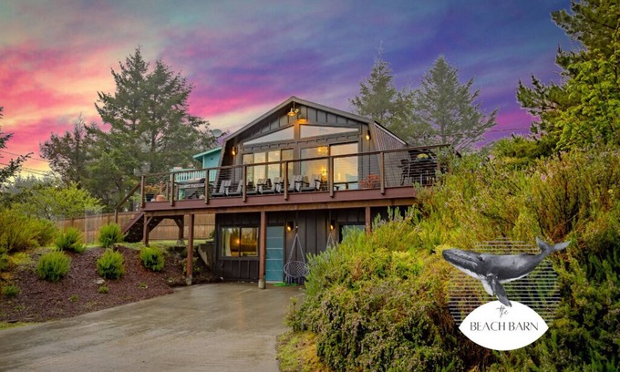 Shelter Cove Casa | Designer Home with Ocean View Hot Tub