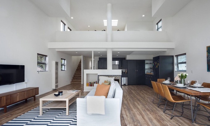 Venice Apartamento | Designer Loft with parking 5min to the beach !