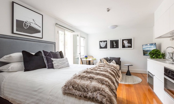 Lewisham Apartamento | Designer Studio in Grand Manor 20 min From Sydney