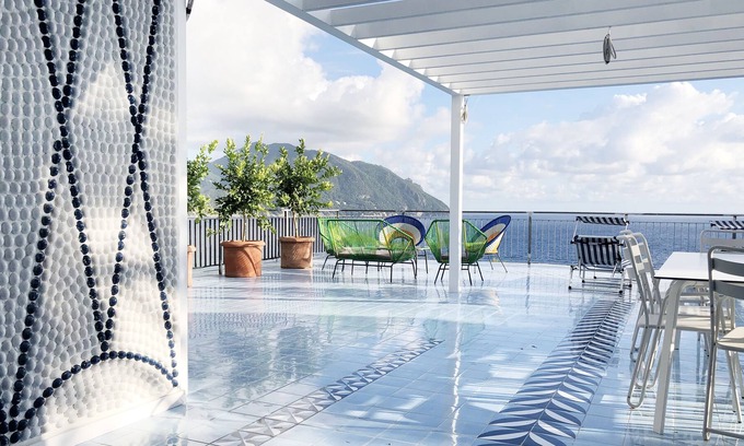 Sori Casa | Designer Villa - Waterfront Apartment