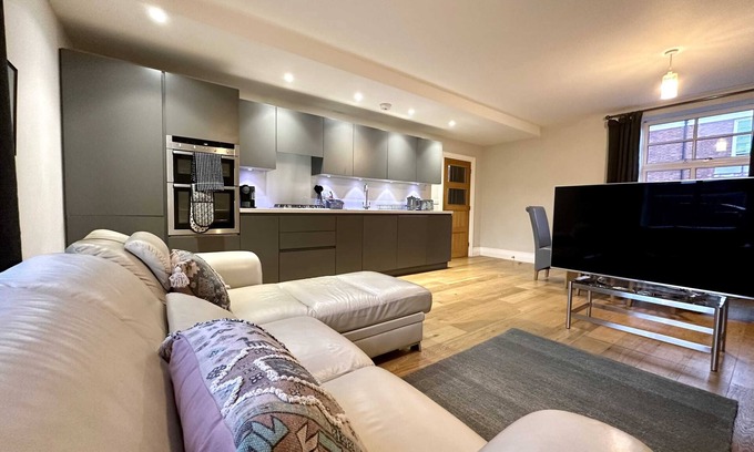 Bicester Apartamento | Desirable 2 Bedroom Apartment in Bicester that sleeps 5