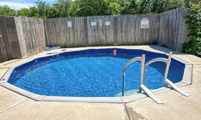 Keller Casa | Desirable Location Cowboy Pool Awesome Game Room Near Tx Motor Speedway