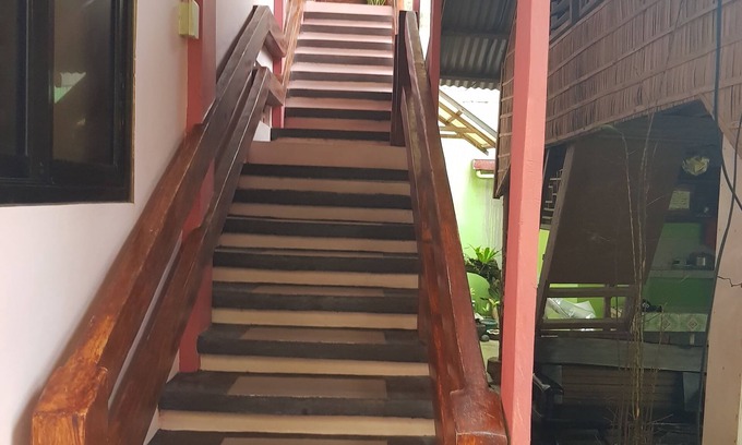 Baler Casa | Desiree's Lodge And Transient House, Baler Aurora