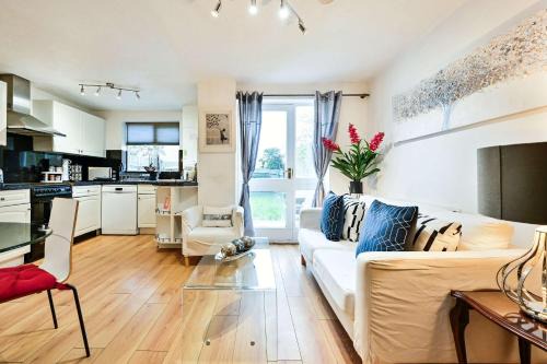North Woolwich Casa | Destination London Docklands Riverside