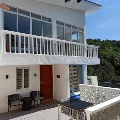 Mabini Complejo | Destino Beach Resort and Hotel