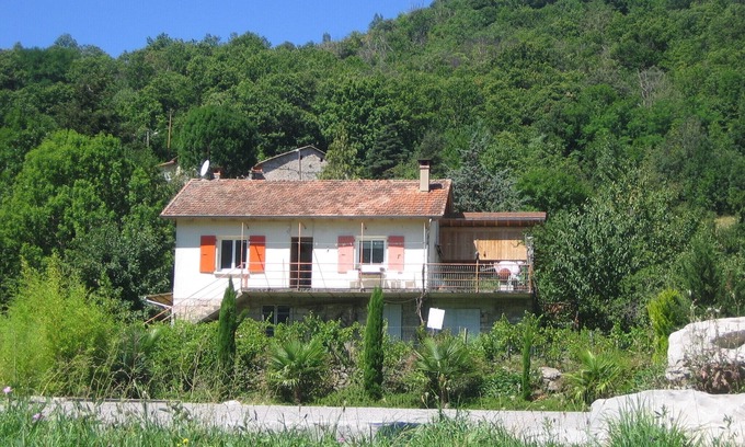 Saint-Pierre-de-Colombier Casa | casa unifamiliar en el parque natural, acceso al río privado
