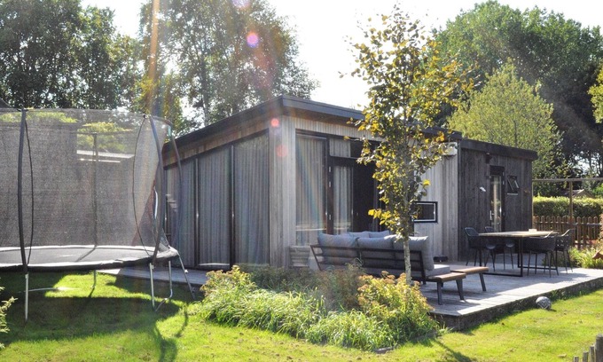 Haulerwijk Chalet De Esquí | Sereno chalet en Haulerwijk con jardín cerrado y vista