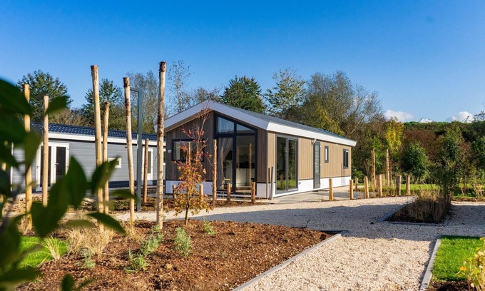 Linden Casa | Detached chalet with two bedrooms, one bathroom and a dishwasher