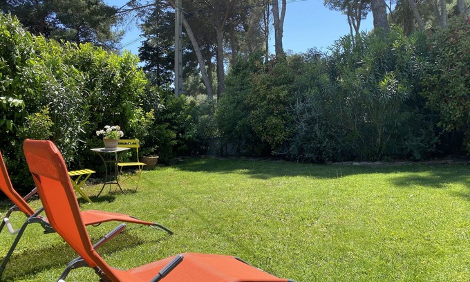 Villeveyrac Casa | Detached country house, in the heart of the vineyards, 6km from the beach at meze