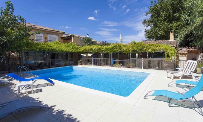 Codolet Casa | Casa unifamiliar sin vecinos, con piscina privada y totalmente SECURISEE.