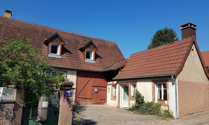 Cosswiller Apartamento | Detached outbuilding.