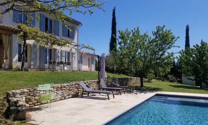 Villelaure Villa | DETACHED VILLA 4 BEDROOMS PRIVATE POOL