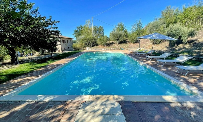 Loreto Villa | Villa independiente con sala de juegos, piscina y vistas panorámicas en San Damiano
