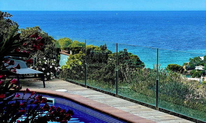 Sa Riera Villa | Alquiler Villa con piscina privada y espléndidas vistas al mar en Sa Riera,Begur
