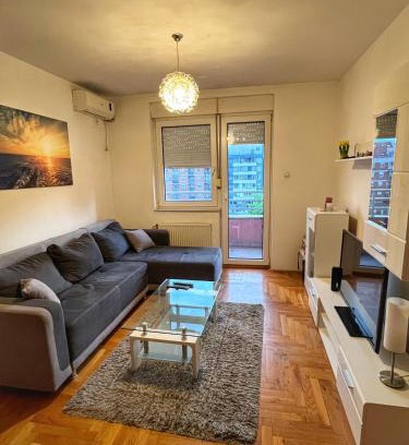 Bistrica Apartamento | Detelinara