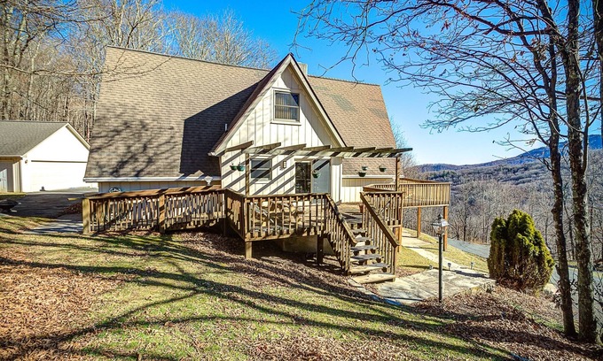Seven Devils Chalet De Esquí | Devils Gem Views, Firepit, Wi-Fi, Close to Hiking!