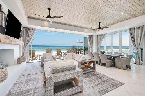 Seacrest Casa | Devonshire West
