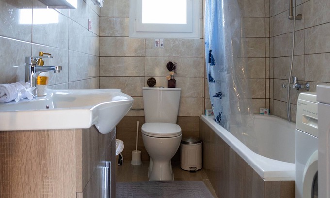 Parelia Apartamento | Deza Ioannis Apartment with a view