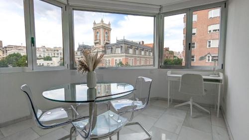 Almagro Apartamento | DFLAT Escultor Madrid Apartments