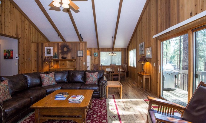 Mountain Village East Casa | 2 Master King Suite Retreat, Dog Loving, remodelación de la cocina nueva, jacuzzi - DIAM23