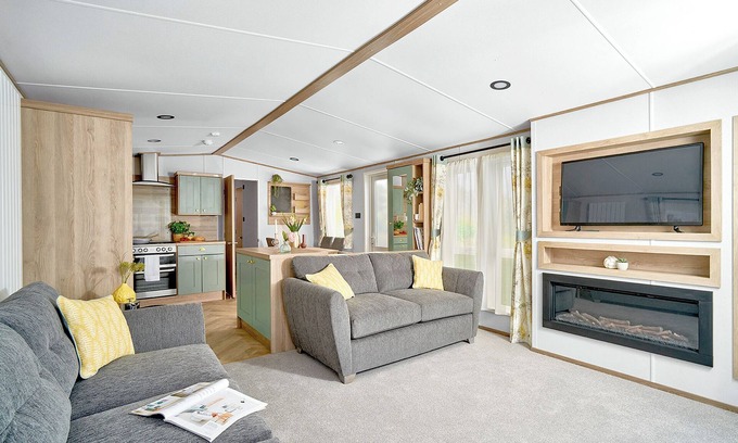 Aberystwyth Casa | Diamond 3 Bed Caravan Hot Tub