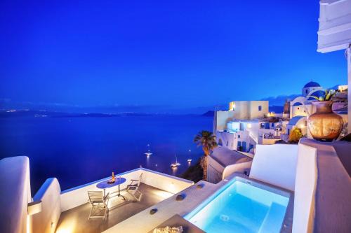 Oia Casa | Diamond Luxury Suites Collection