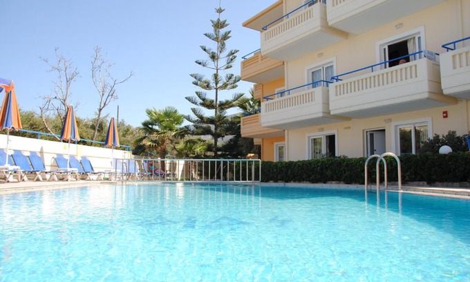 Agia Marina Apartamento | Dias Hotel Apartments