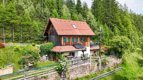 Deutschlandsberg District Casa | dieKELLERSTÖCKL Das Almstöckl mit Jacuzzi