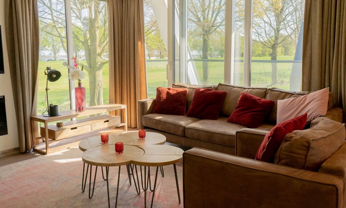 Biddinghuizen Casa | Dijkvilla Sauna 10 by Interhome