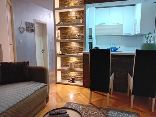 Sabac Apartamento | Dimitra Stan na dan